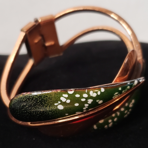 Vintage Signed Matisse Renoir Leaflet Copper Hinge Bracelet with Green Enamel - Picture 5 of 7